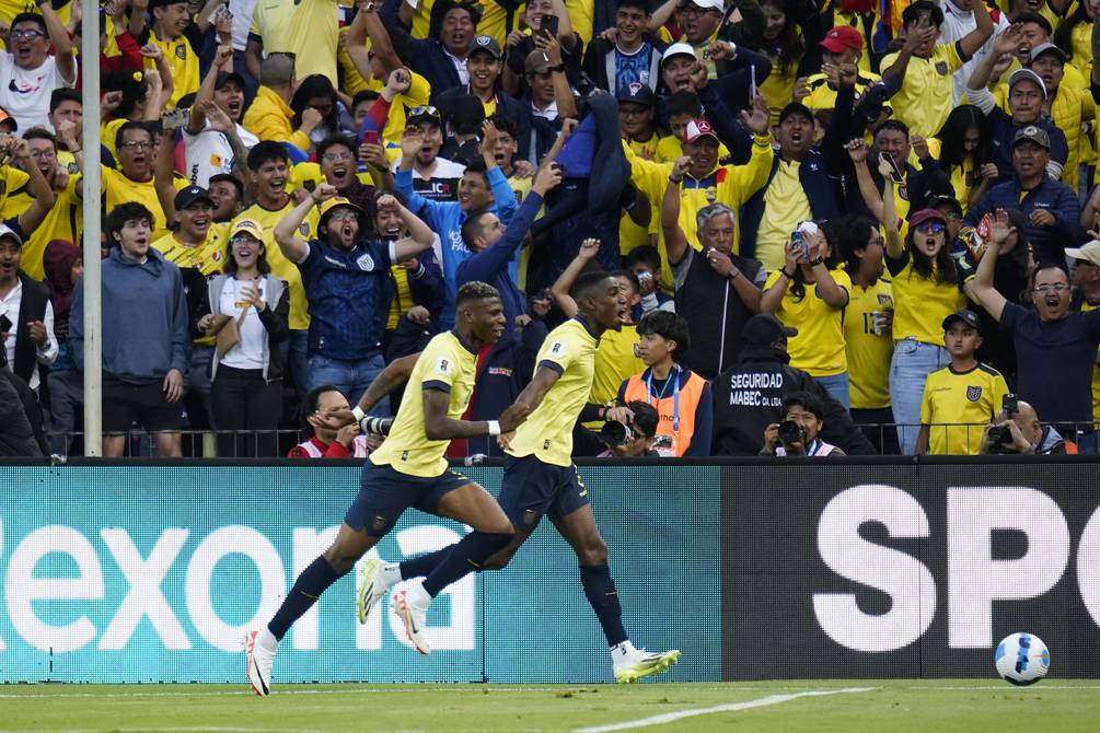 Termino el primer partido - La selección de Uruguay