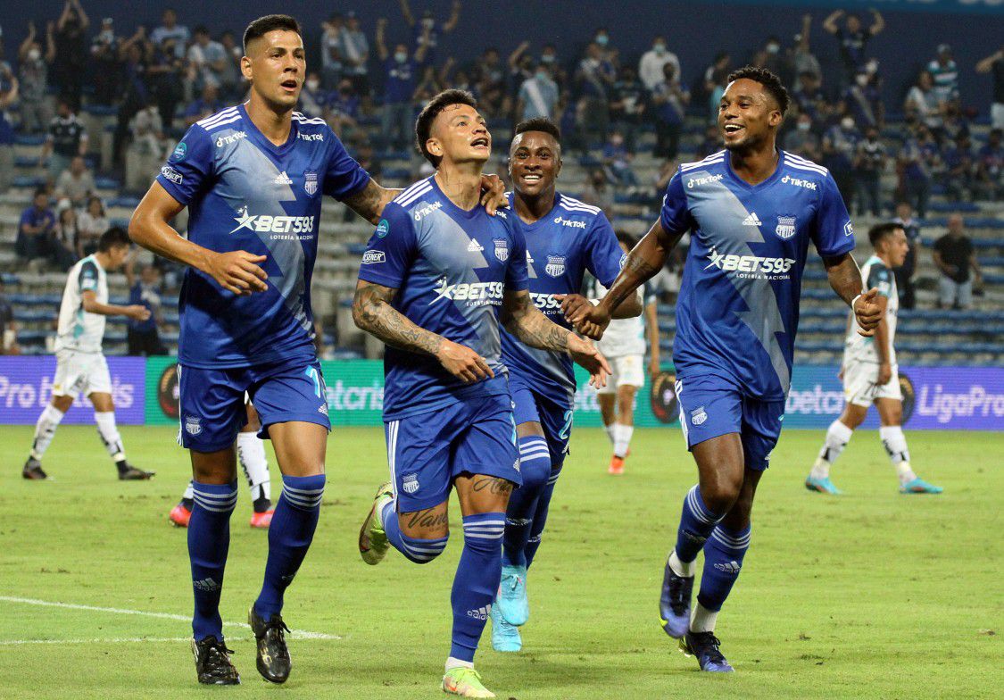 Emelec pasa por encima de Macará en el estreno de la LigaPro 2022