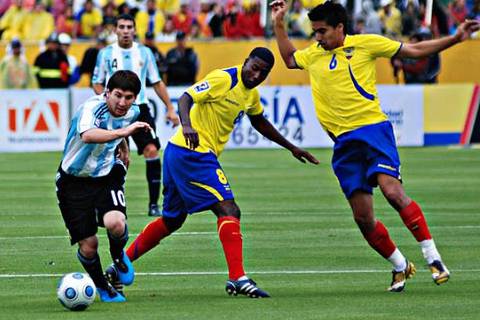 ¿Cuál es la estrategia idónea para frenar a Lionel Messi? ‘No existe’, afirma Édison Méndez, exseleccionado ecuatoriano