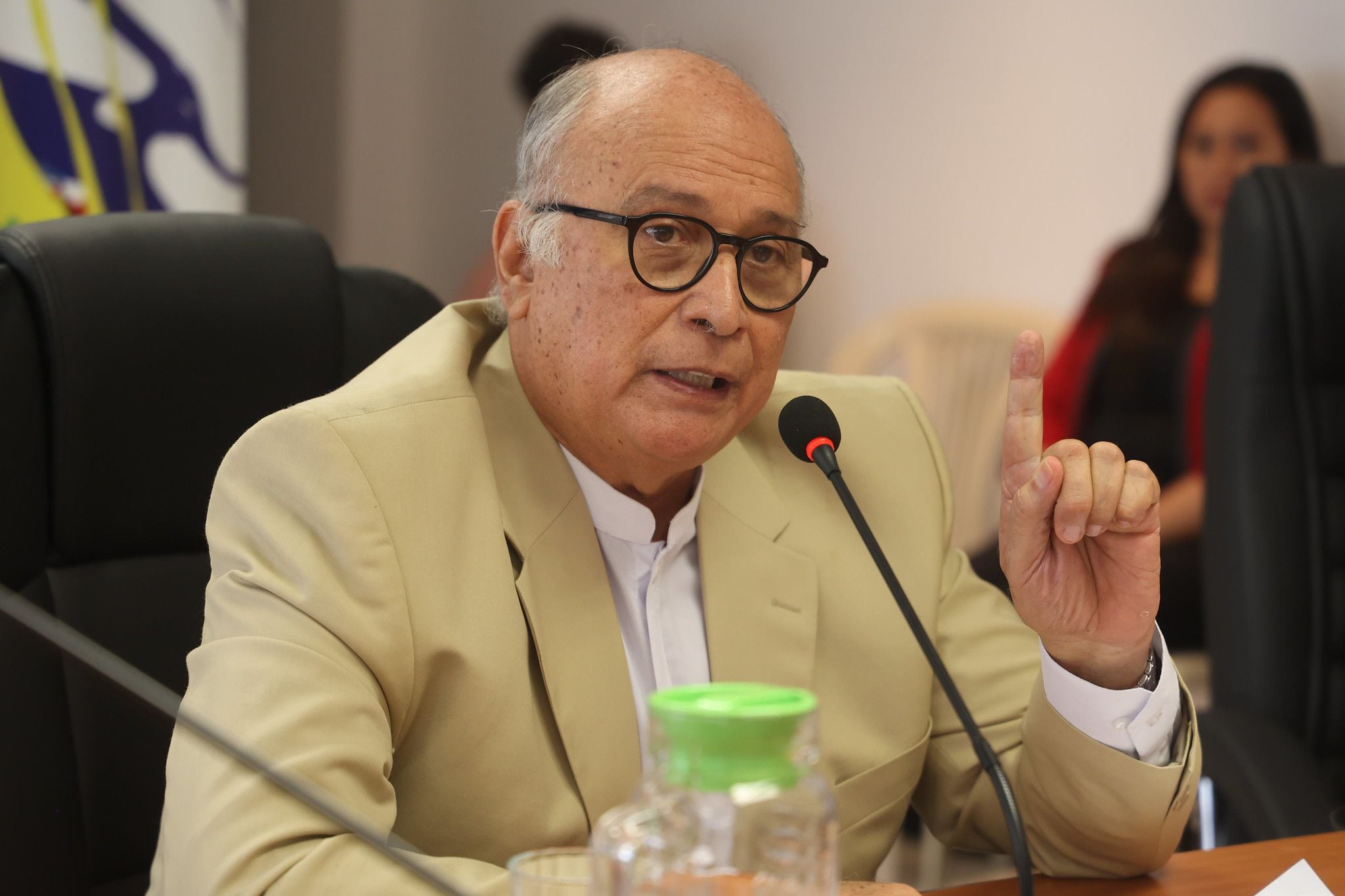 Jorge Delgado defiende al COE:  Para Juegos Bolivarianos en Guayaquil el Gobierno nunca entregó el aval económico 