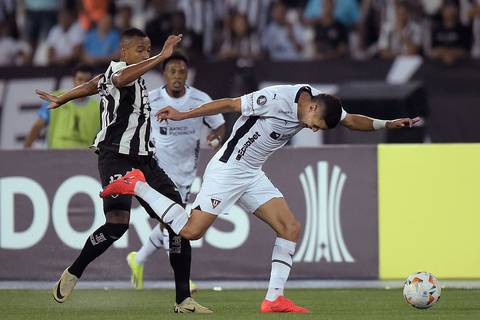 Liga de Quito quedó sepultado en su grupo de la Copa Libertadores con la derrota 2-1 ante Botafogo  