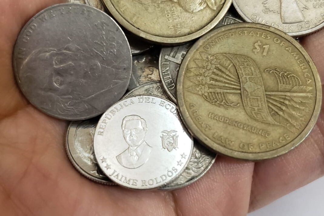 Moneda de 10 centavos con el rostro de Jaime Roldós.