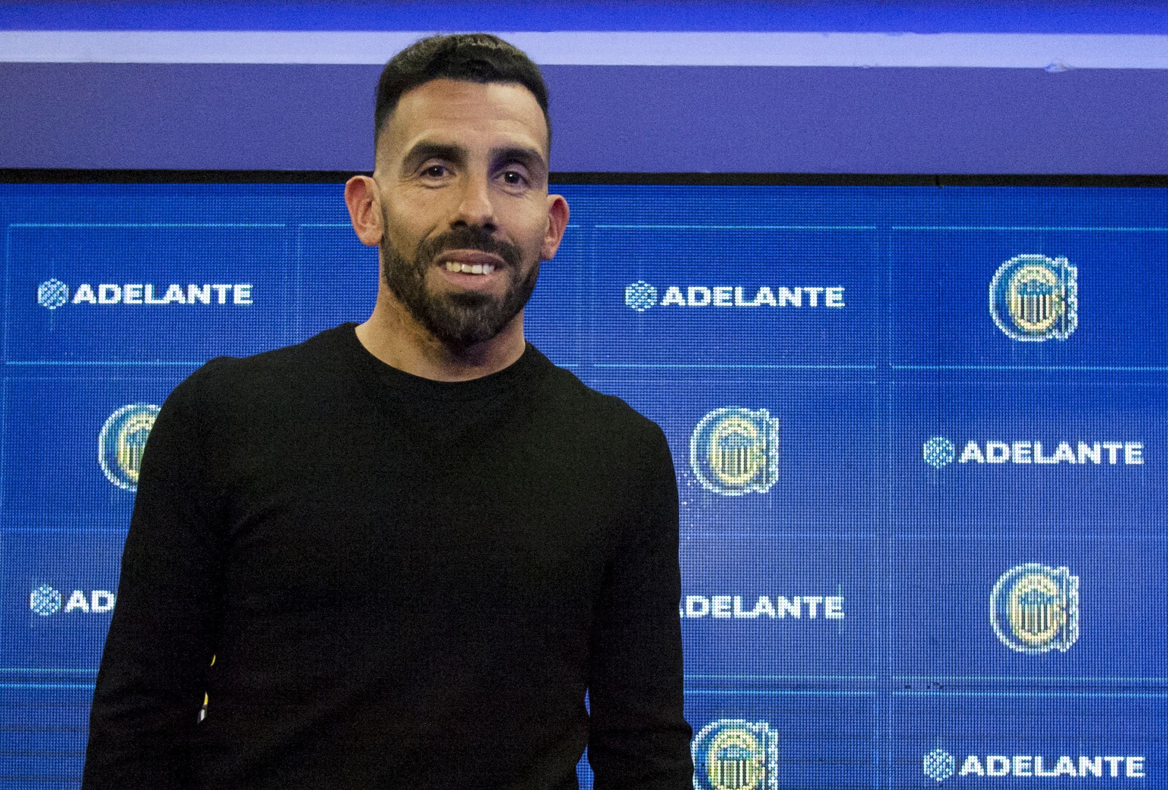 Carlos Tévez asegura que seguirá al mando de Rosario Central