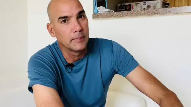BBC Mundo entrevistó a Elián López en casa de un amigo suyo en Miami, donde se aloja de forma provisional.