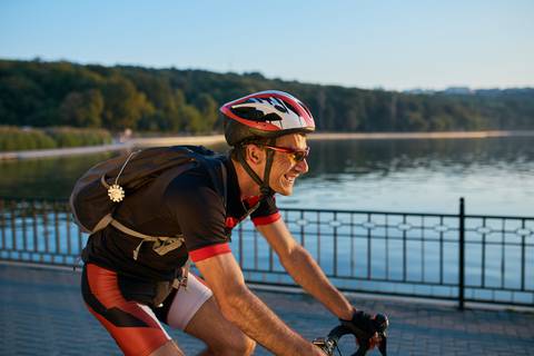 Lesiones del ciclista: los riesgos que corres al andar en bicicleta si descuidas la postura de tu cuerpo al pedalear