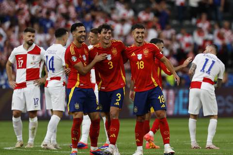 España golea y se pasea ante Croacia en el Grupo B de la Euro 2024