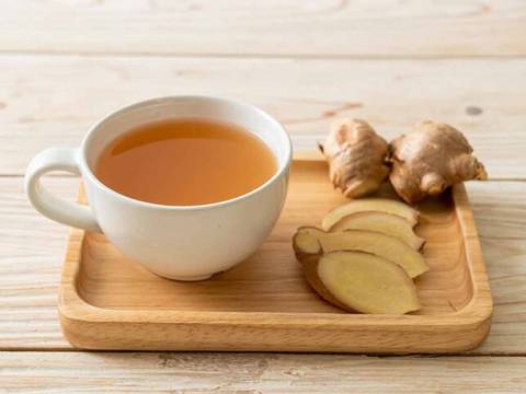 Cómo incluir el té de jengibre en tu dieta para reducir la inflamación del abdomen y aliviar las migrañas