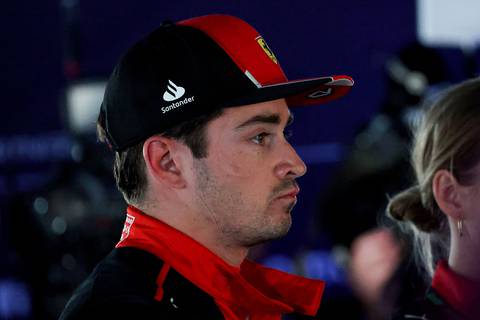 Problema con su Ferrari obligó a Charles Leclerc a retirarse del GP de Baréin