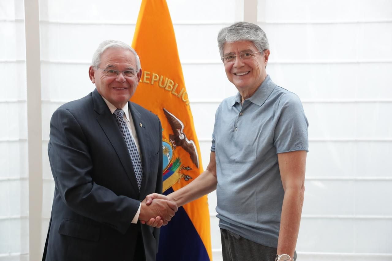 Guillermo Lasso se reunió con el senador estadounidense Bob Menéndez 