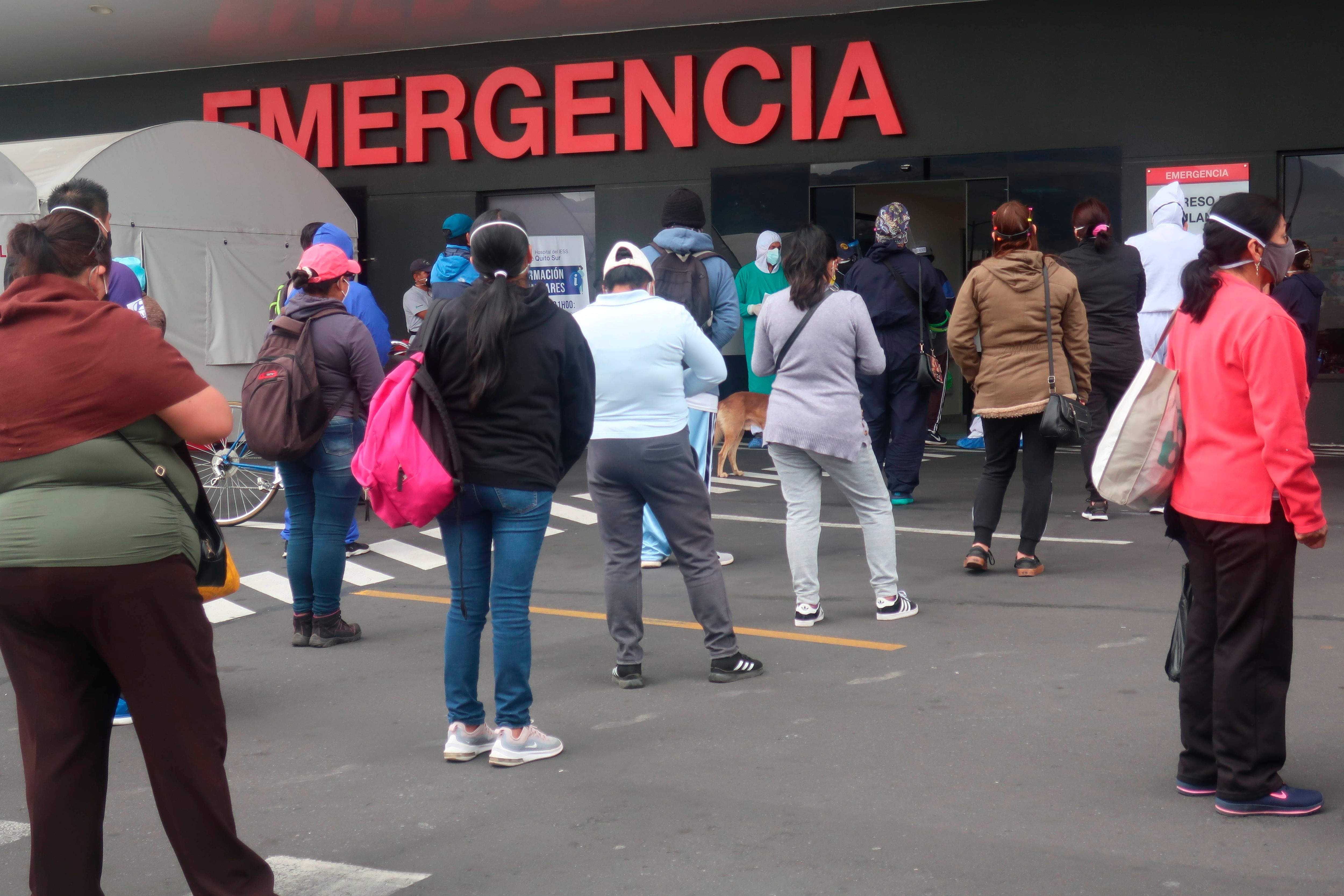 La lista de espera para combatir el coronavirus en hospitalización y cuidados intensivos desciende en hospitales de Quito