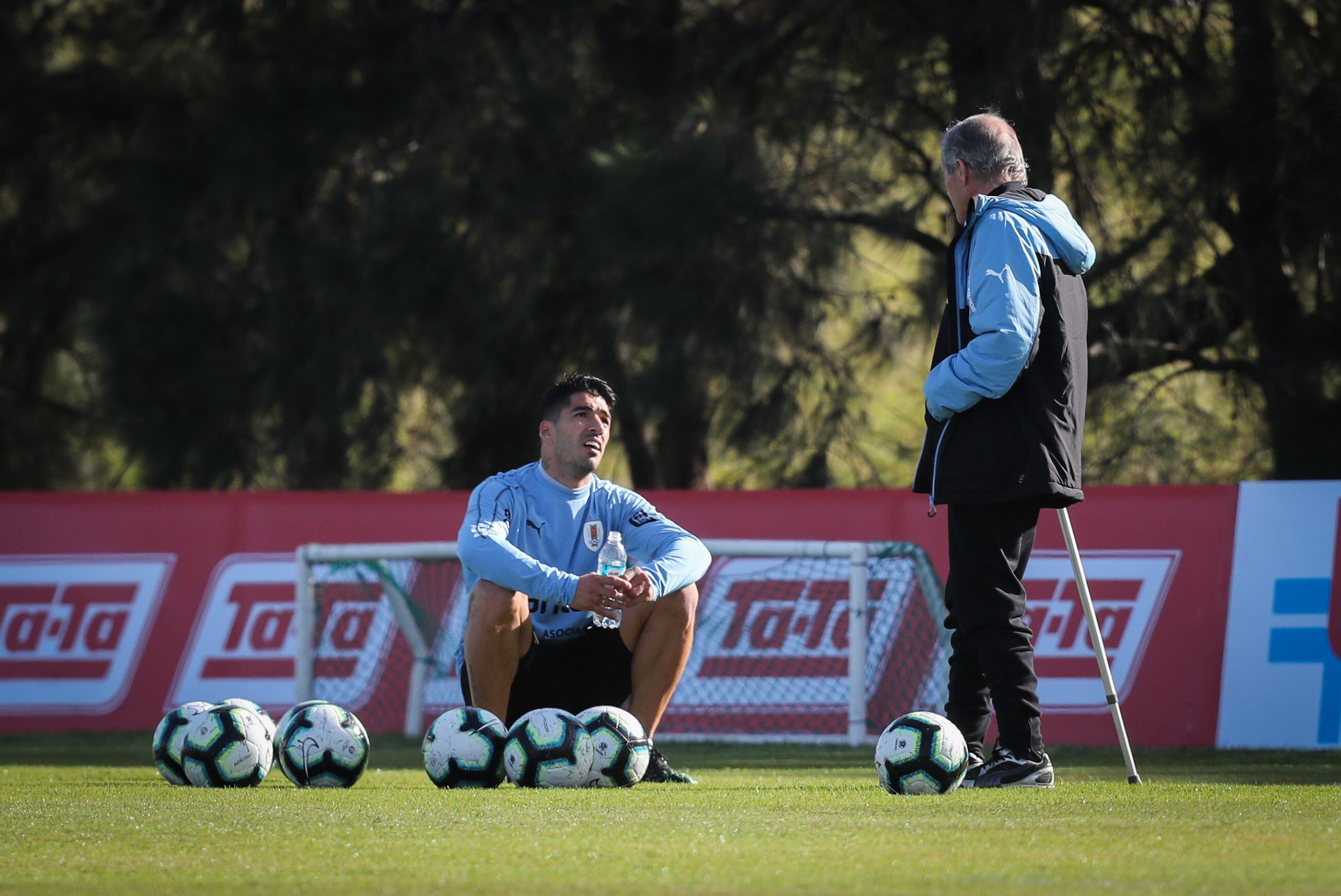 LA DECADENCIA DEL FÚTBOL URUGUAYO 