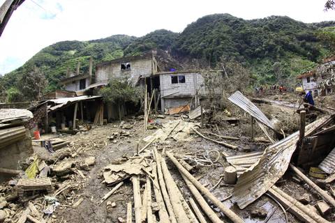 Sube a 17 la cantidad de fallecidos a causa de las lluvias en Ecuador
