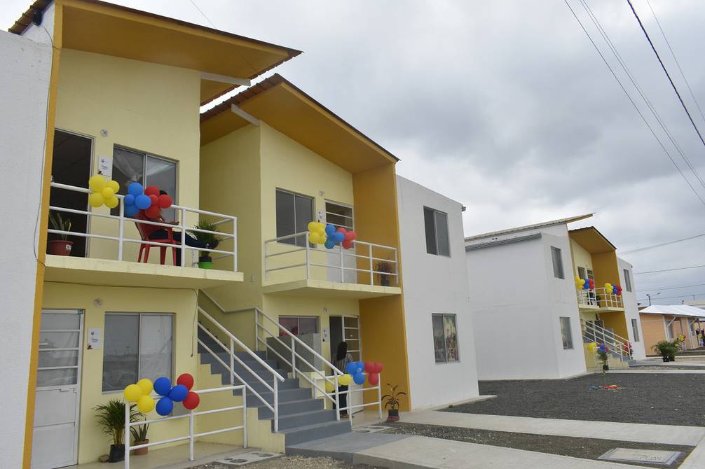 Casas de plan habitacional subsidiado por el Gobierno fueron entregadas en  Santa Elena | Ecuador | Noticias | El Universo