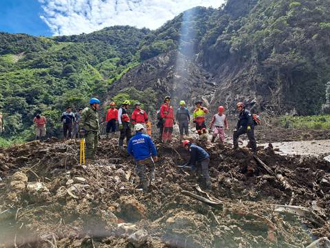 Sube a catorce el número de fallecidos por el deslizamiento en Río Verde