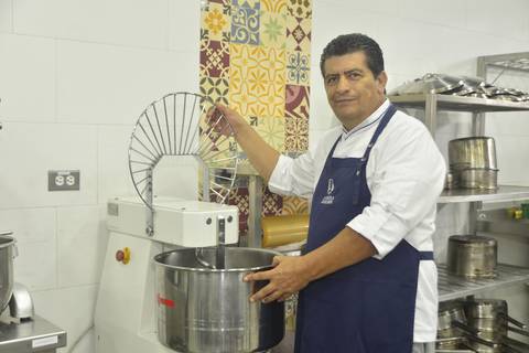 Día del Panadero Ecuatoriano: ‘El pan del Ecuador es el enrollado’ afirma el chef Diego Felton