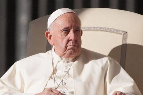 El papa Francisco pide perdón por decir que no admitiría a candidatos homosexuales en los seminarios porque ya hay ‘mucho mariconeo’