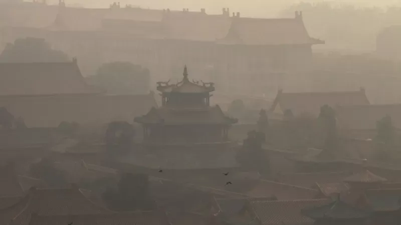Así se veía la Ciudad Prohibida de Pekín en 2013, en un día de mucha contaminación. Getty Images