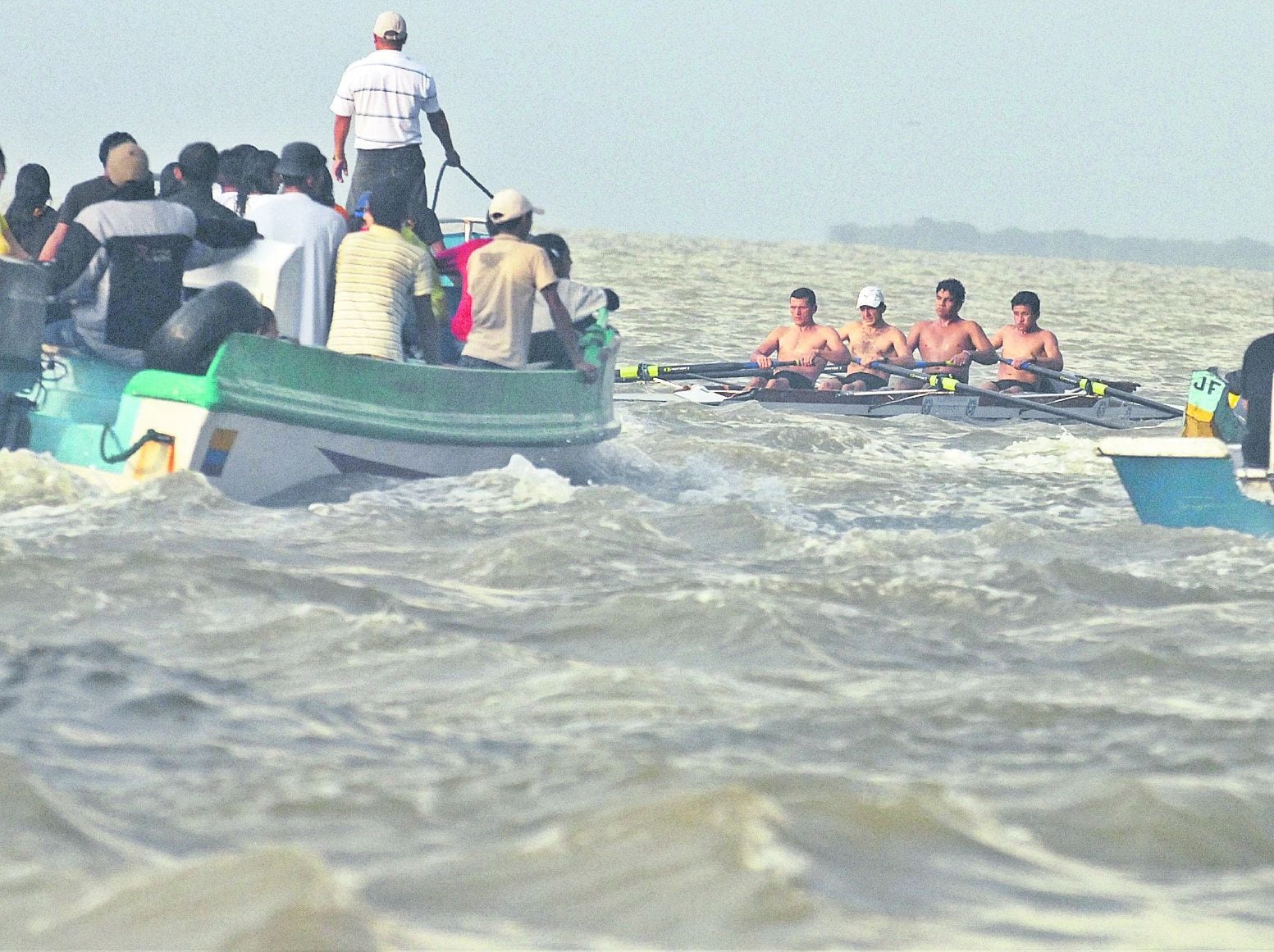 La regata a Posorja, noches inolvidables