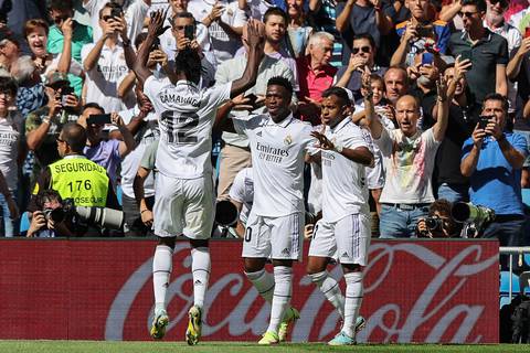 Real Madrid se adueña del liderato de La Liga con la victoria 2-1 sobre el Betis 