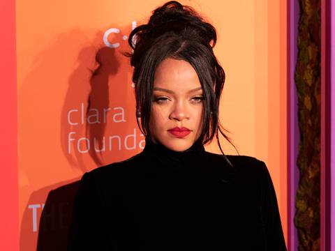Rihanna es la estrella de la portada de Vogue UK de marzo 2023, en su primera entrevista como madre