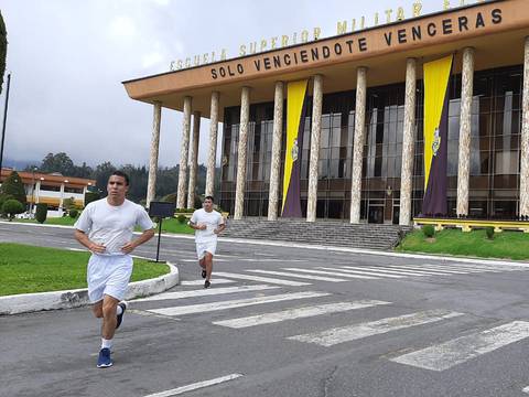 Estos son los requisitos para los aspirantes al Ejército Ecuatoriano, el plazo de inscripción vence el 31 de mayo en la Esmil