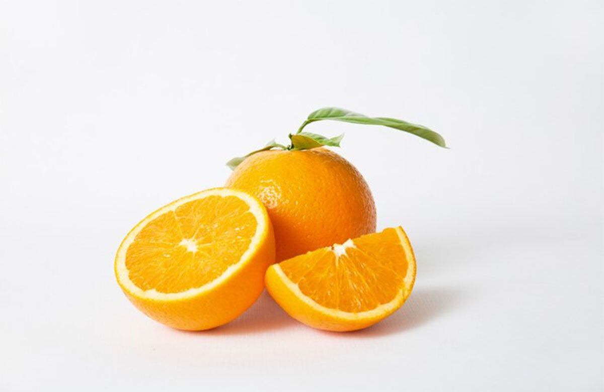 El zuma de naranja puede resultar sumamente beneficioso en la lucha contra el cáncer. Foto: Freepik.