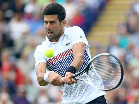 Novak Djokovic vence a Adrian Mannarino y pasa a cuartos de final en Wimbledon