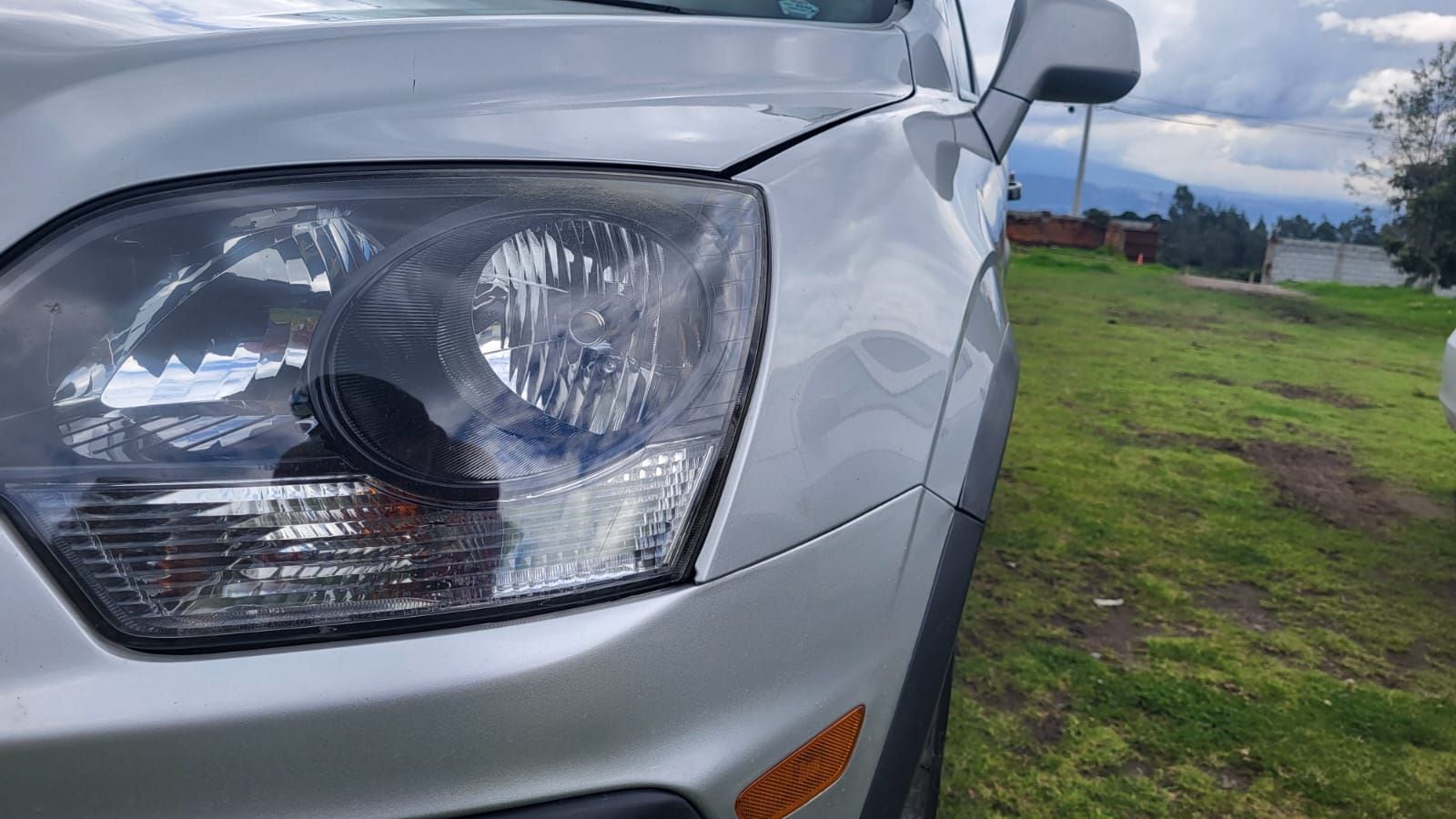 Más de 20 carros fueron robados en una concesionaria  de Quito