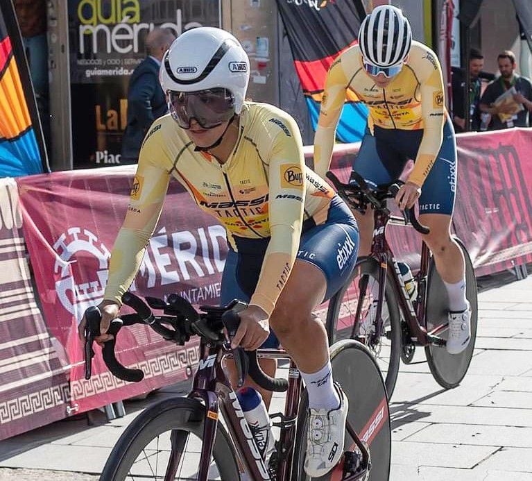 ​Miryam Núñez, bandera tricolor en la Vuelta a España femenina