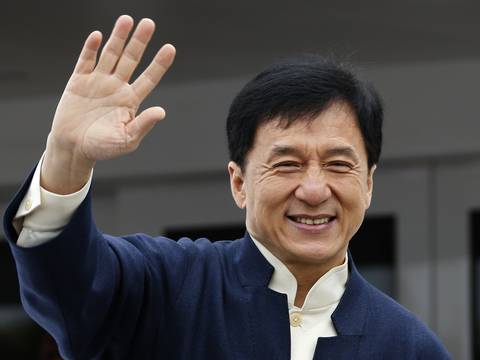 Los videos virales que destapan la verdadera relación de Jackie Chan con su hija a quien rechazó y vivió en la calle
