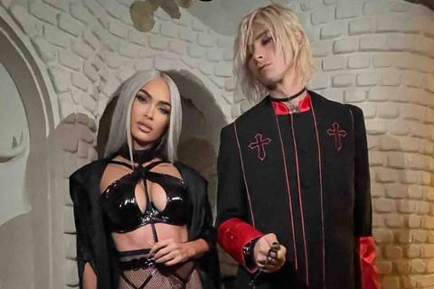 Este es el polémico y atrevido disfraz de Halloween de Megan Fox y su novio Machine Gun Kelly por el cual los satanizaron en las redes sociales