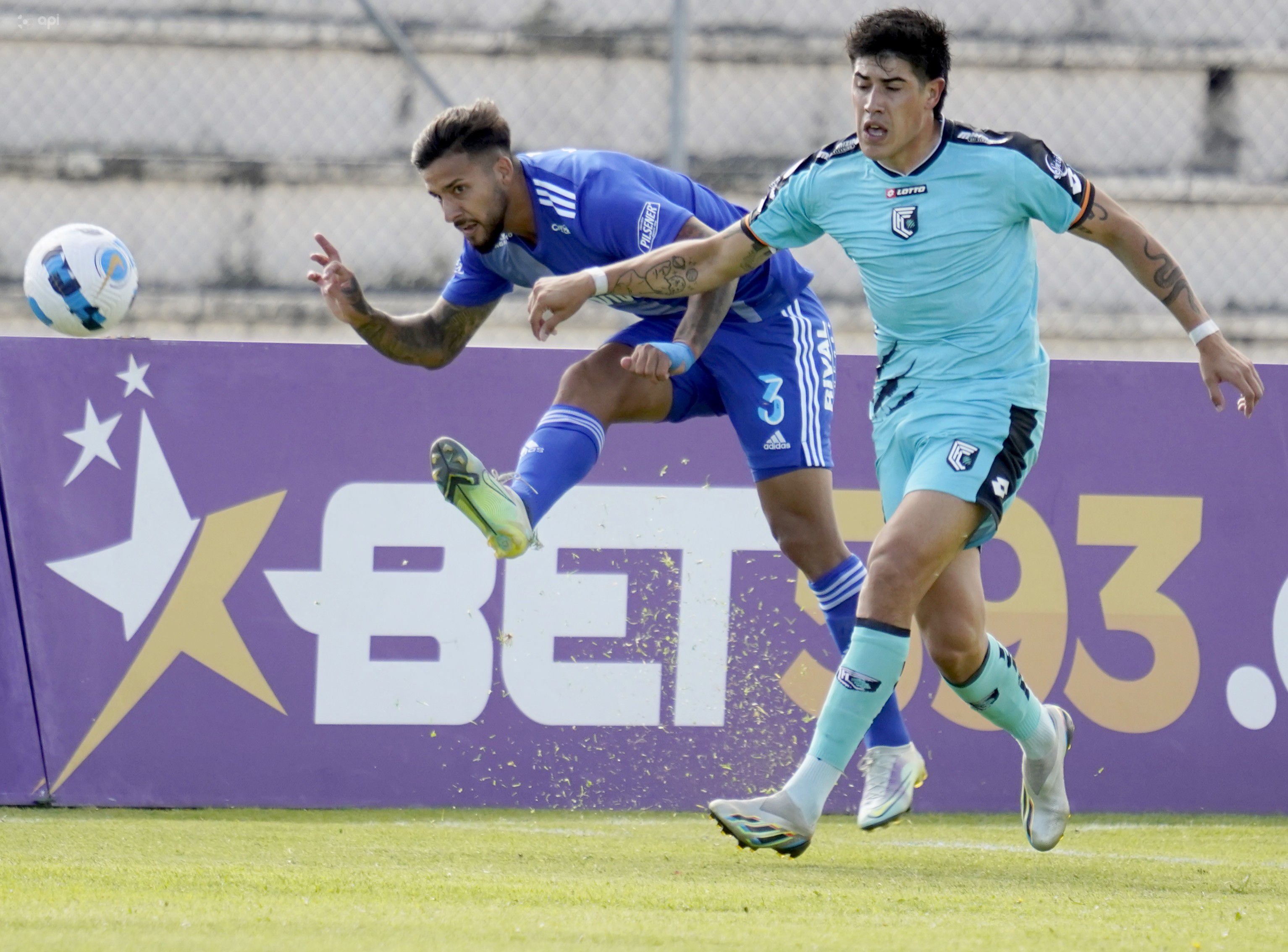 ​‘​Viento en contra’ frena a Emelec, según el DT Miguel Rondelli