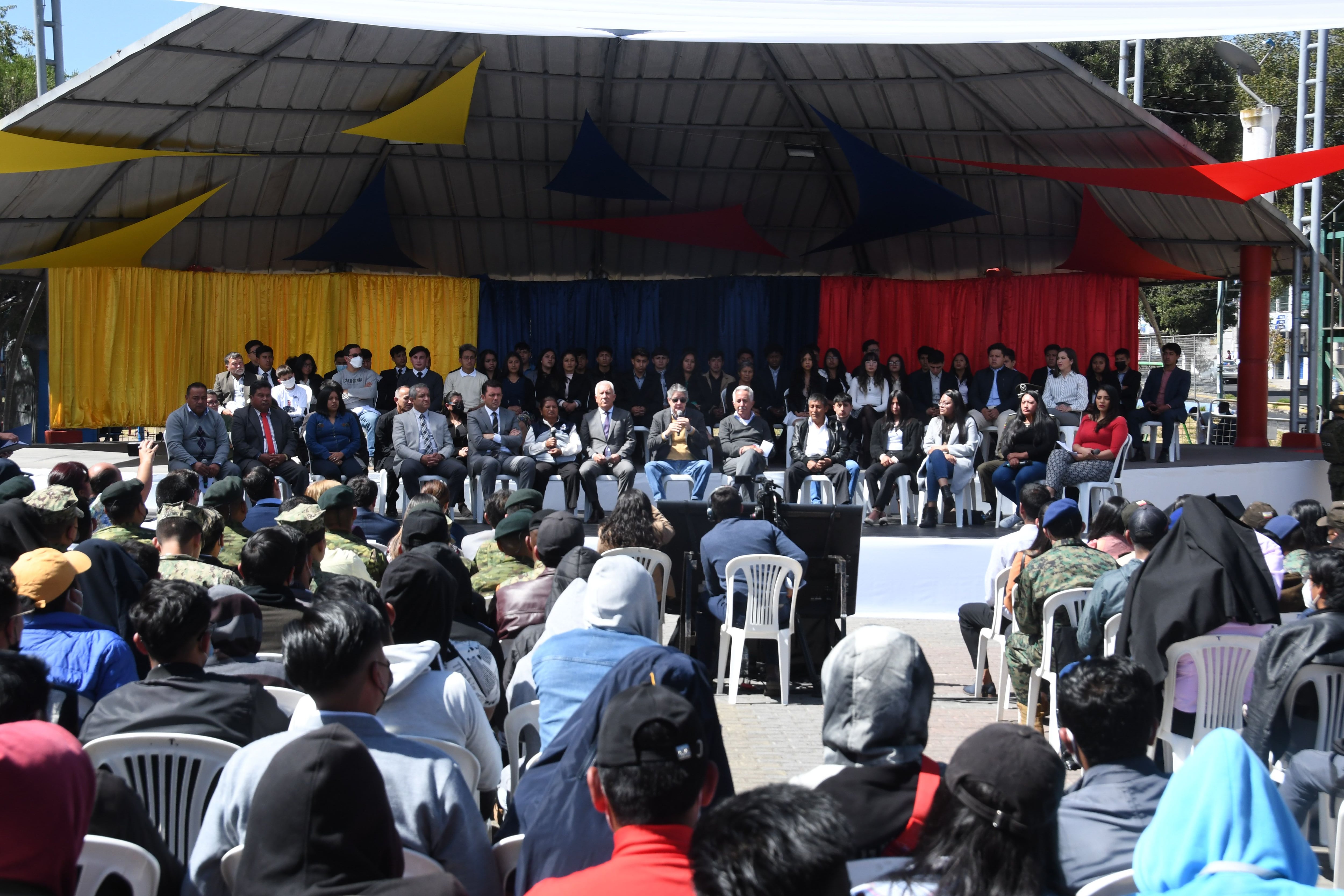 Guillermo Lasso: No se trata de la iniciativa de un Gobierno o de un partido, es de la ciudadanía