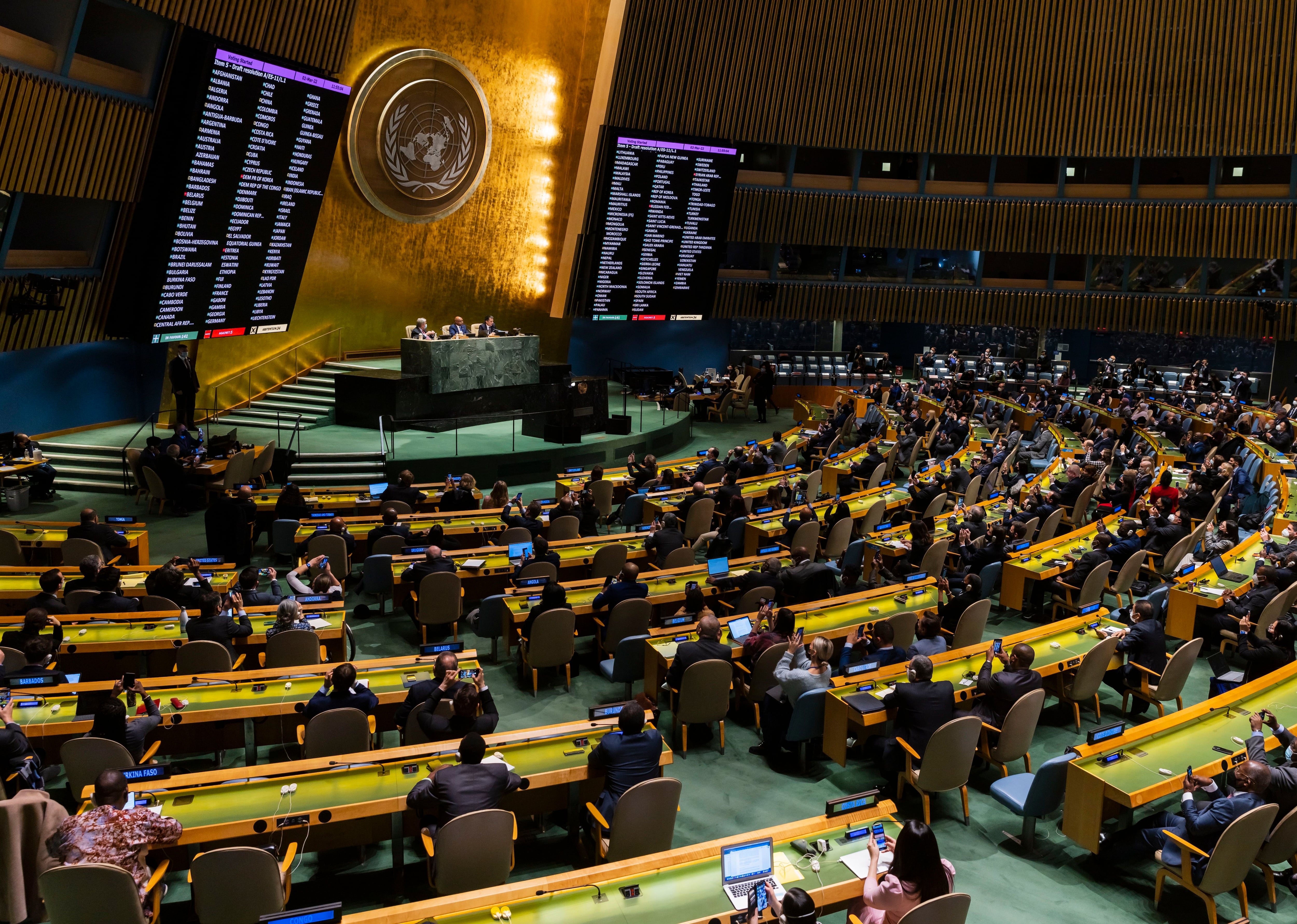 Asamblea General de la ONU condena la invasión de Rusia a Ucrania