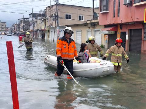 Emapag pide tomar precauciones ante fuertes lluvias y marea alta previstas para estos días