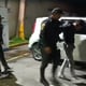 Asaltaron una panadería de Quito y antisociales intentaron escapar en un carro robado