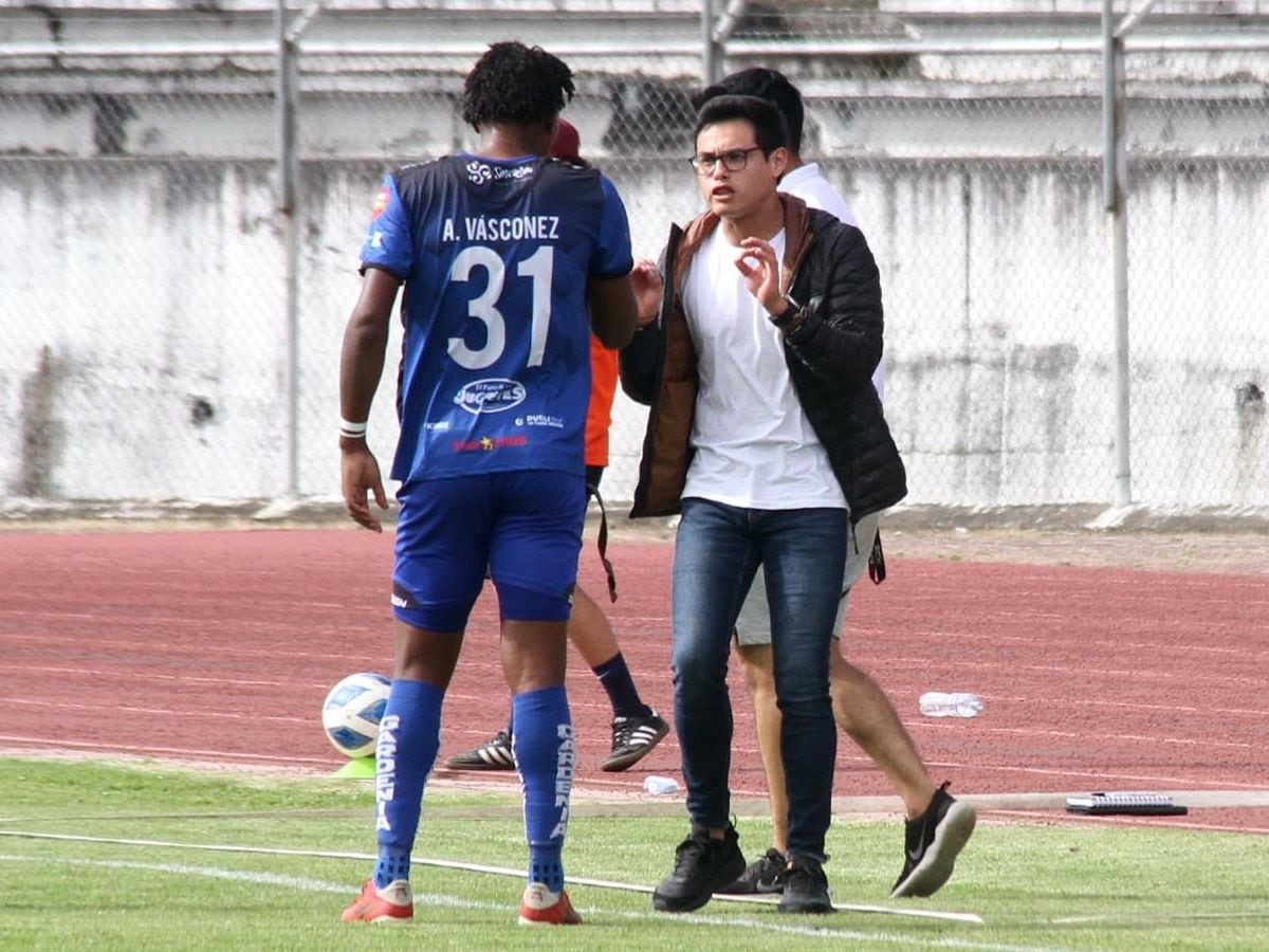 El joven jugador de Nacional que aprobó el curso de director técnico de  fútbol