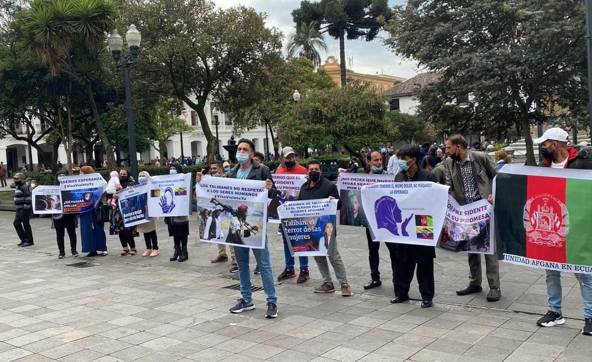 Comunidad de afganos en Ecuador denuncia que no se ha recibido a ningún refugiado bajo la ‘visa violeta’