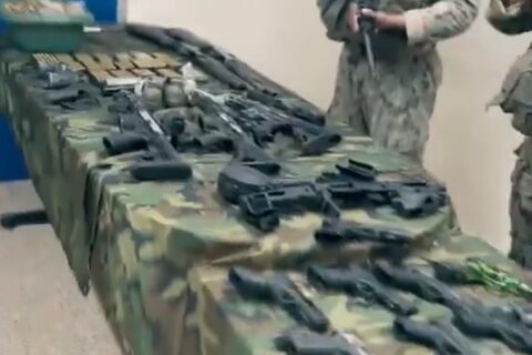 Un arsenal de armas, municiones y explosivos fue encontrado en la cárcel regional de Guayas