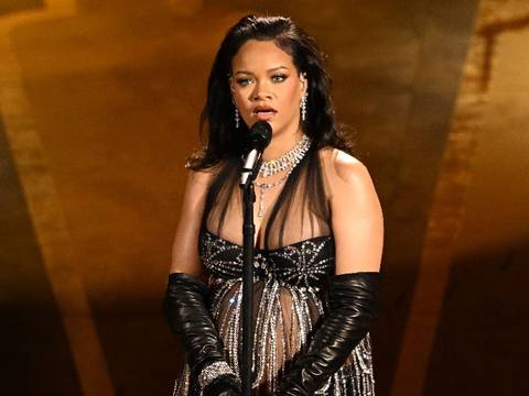 Oscar 2023: Otra vez, Rihanna le da el protagonismo a su nuevo embarazo con atrevidos vestuarios
