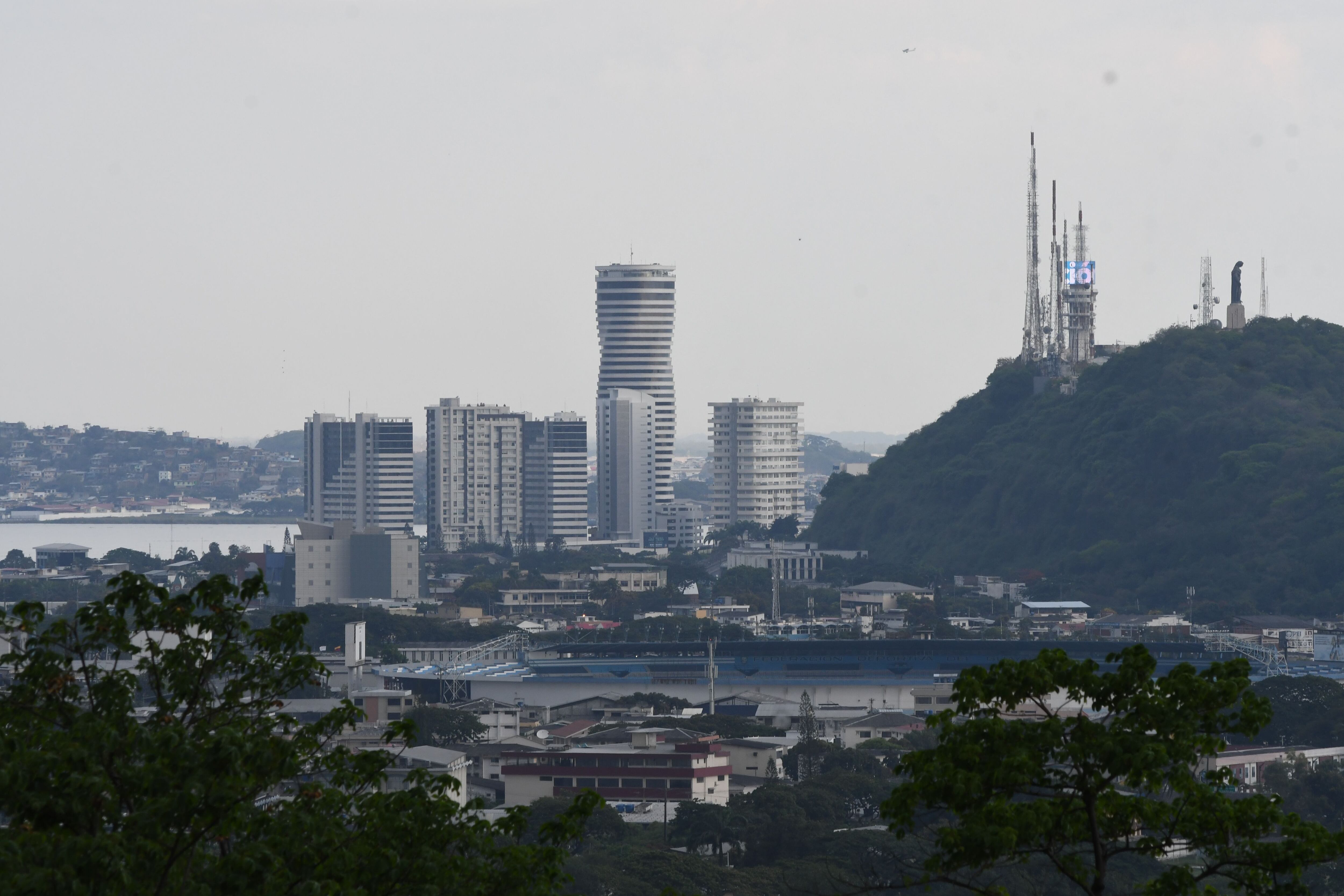 Los rubros por autogestión son vitales en los ingresos del presupuesto que tiene el Municipio de Guayaquil para la ciudad y sus parroquias. Foto: Jorge Peñafiel.