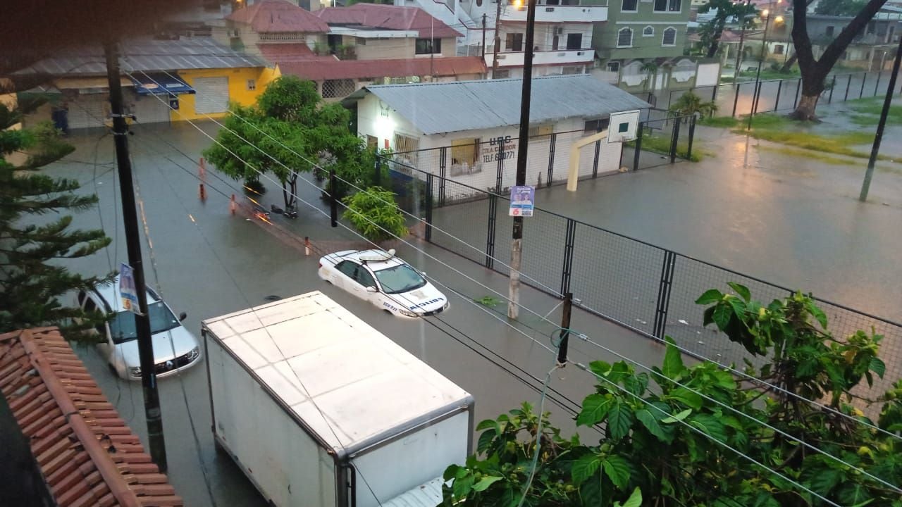 Hay condiciones para que fuerte lluvia se repita en estos días en Guayaquil, alerta técnico de Inamhi