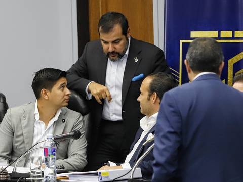 Conmebol levanta sanción a Jaime Estrada y la duda es si vuelve como miembro del directorio o vicepresidente de la FEF