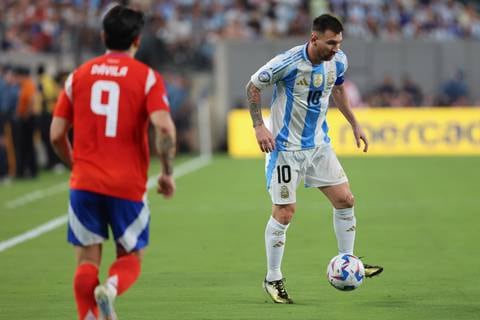 Lionel Messi enciende las alarmas en Argentina por ‘una molestia en el abductor’ 