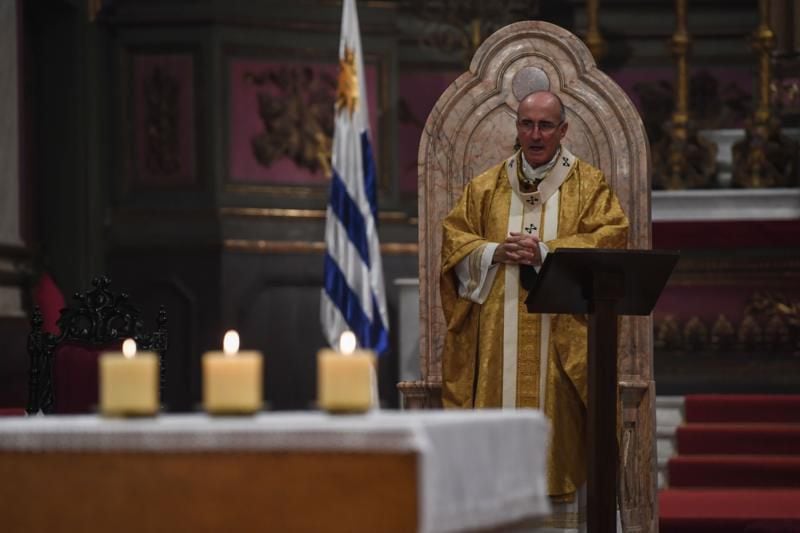 El arzobispo de Montevideo, cardenal Daniel Sturla, dice que la denominación de la Semana de Turismo “un tema saldado” en Uruguay.