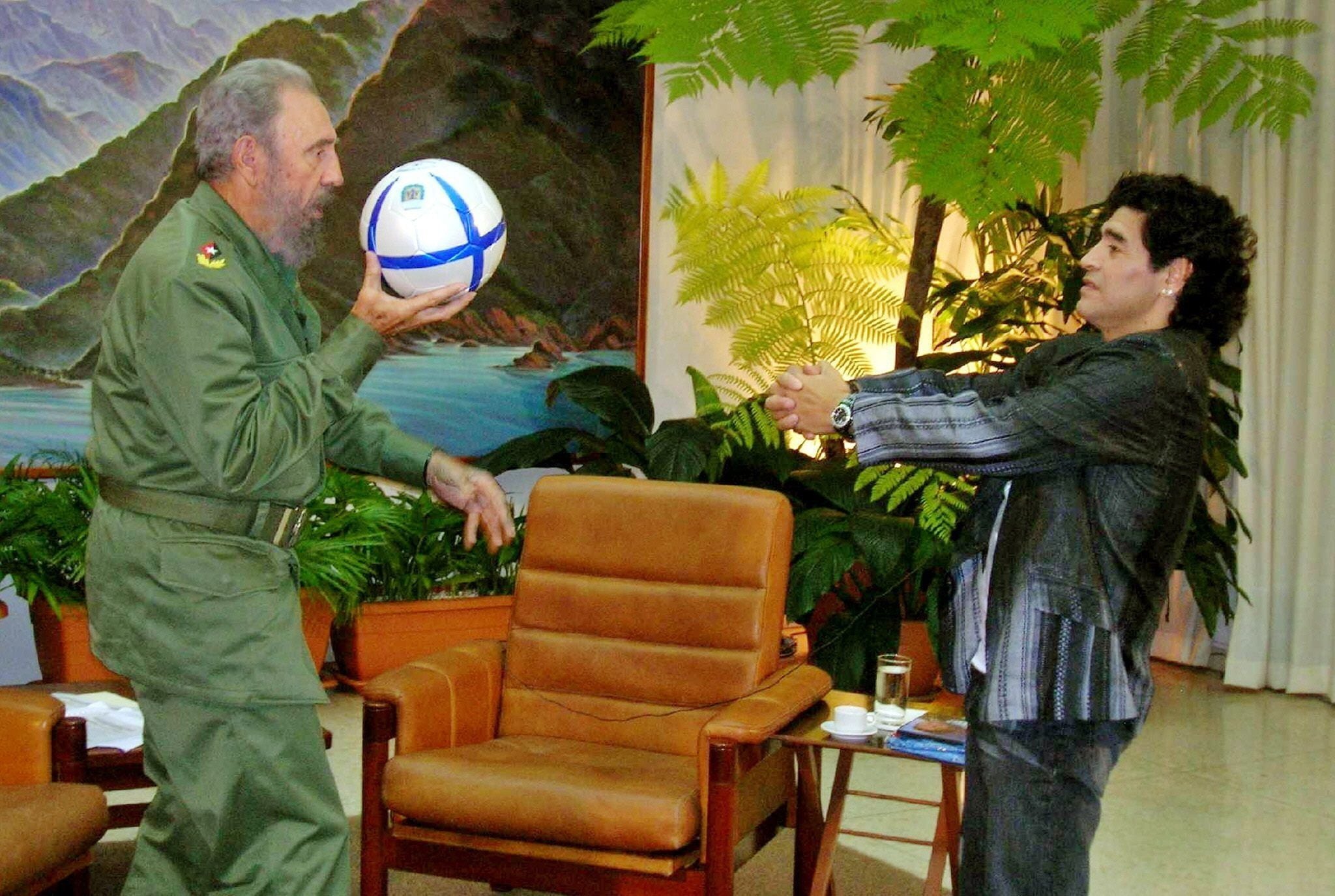 A un año de la muerte de Diego Maradona, se recuerda la amistad profunda que tenía con Fidel Castro