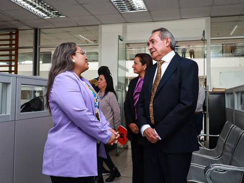 Abastecimiento de medicinas y pago a prestadores externos, los retos del nuevo ministro de Salud, Antonio Naranjo Paz y Miño 
