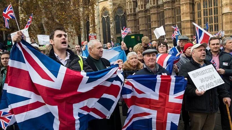 Manifestantes a favor del Brexit en 2016. GETTY IMAGES