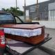 ‘Traje a un abogado para que me den el cuerpo de mi hijo, pero se encuentra en un estado terrible’: en morgue de Guayaquil se empieza a entregar restos a familias