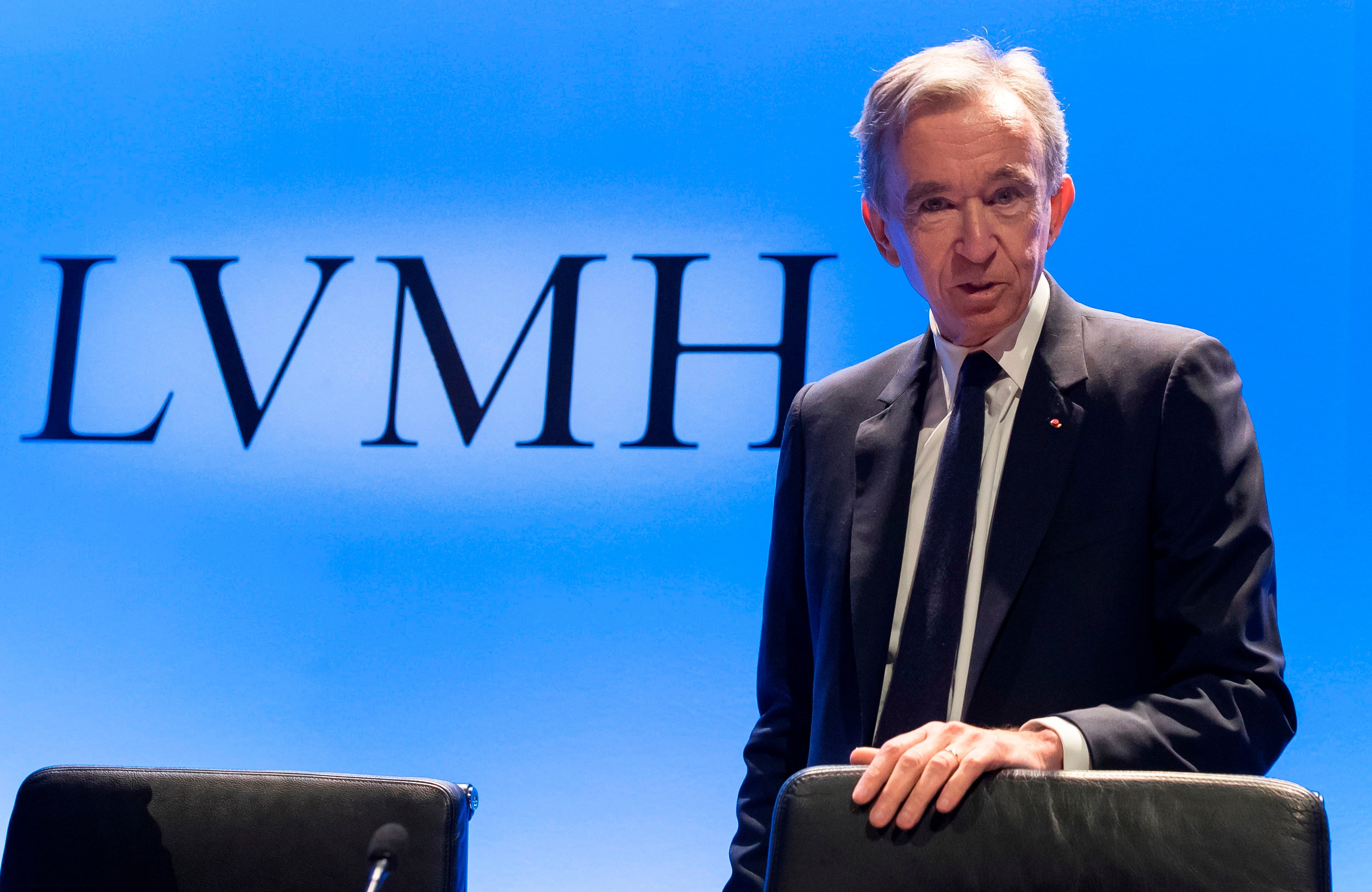 El dueño de Louis Vuitton ahora es el hombre más rico del mundo